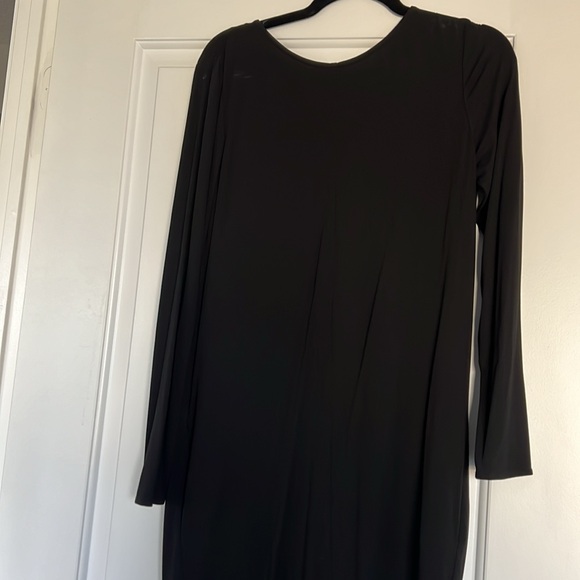 Issa low back dress , with pocket detail - Picture 4 of 9